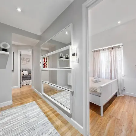 3 Bedroom Flat In Mayfair London Hy4 Exterior foto
